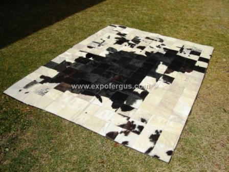 Merlo cowhide rug